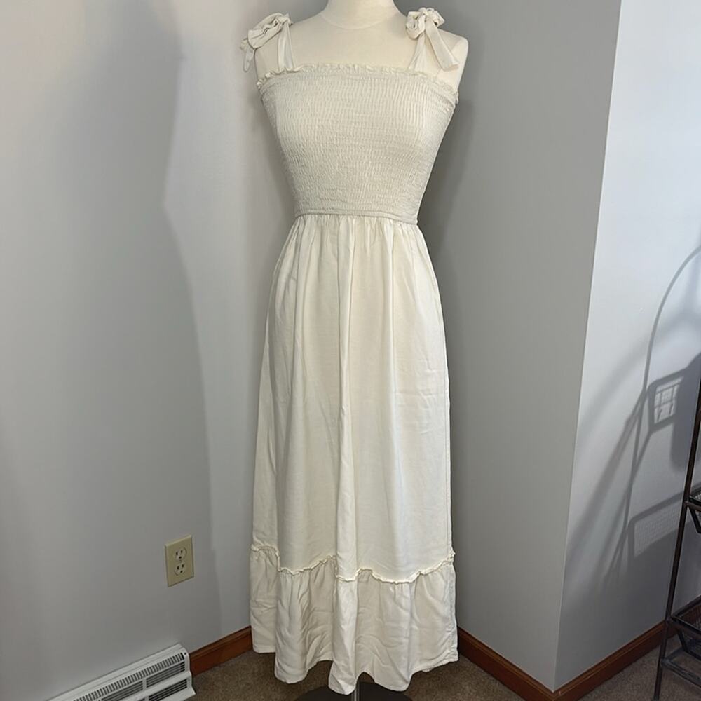 Zesica Off White Tie Strap Maxi Dress Size M